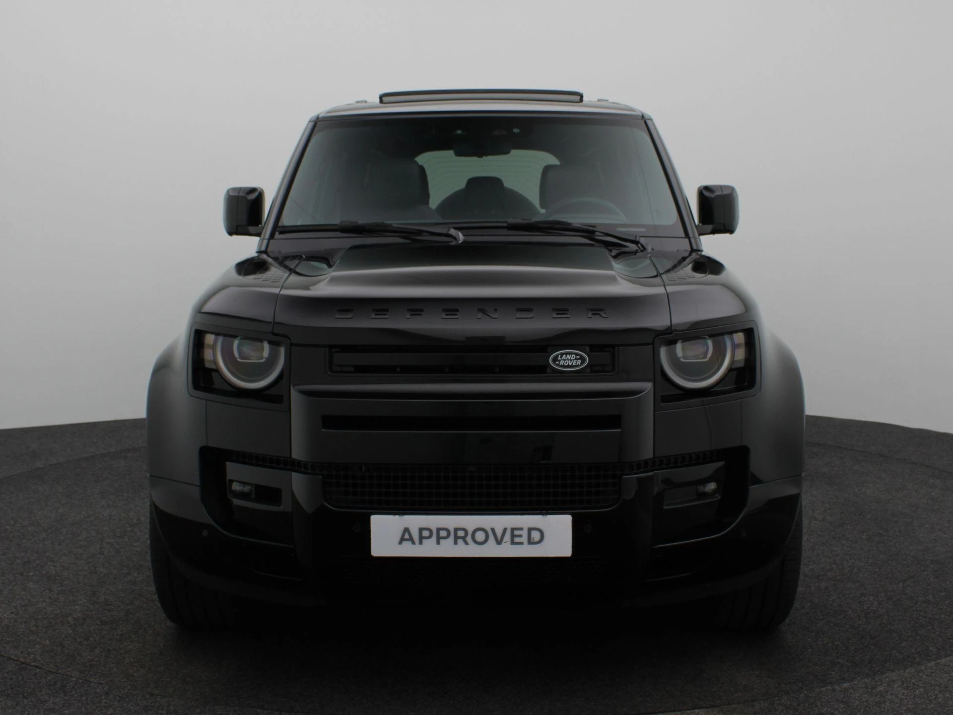 Land Rover Defender 110 2.0 P300e 110 X-Dynamic HSE