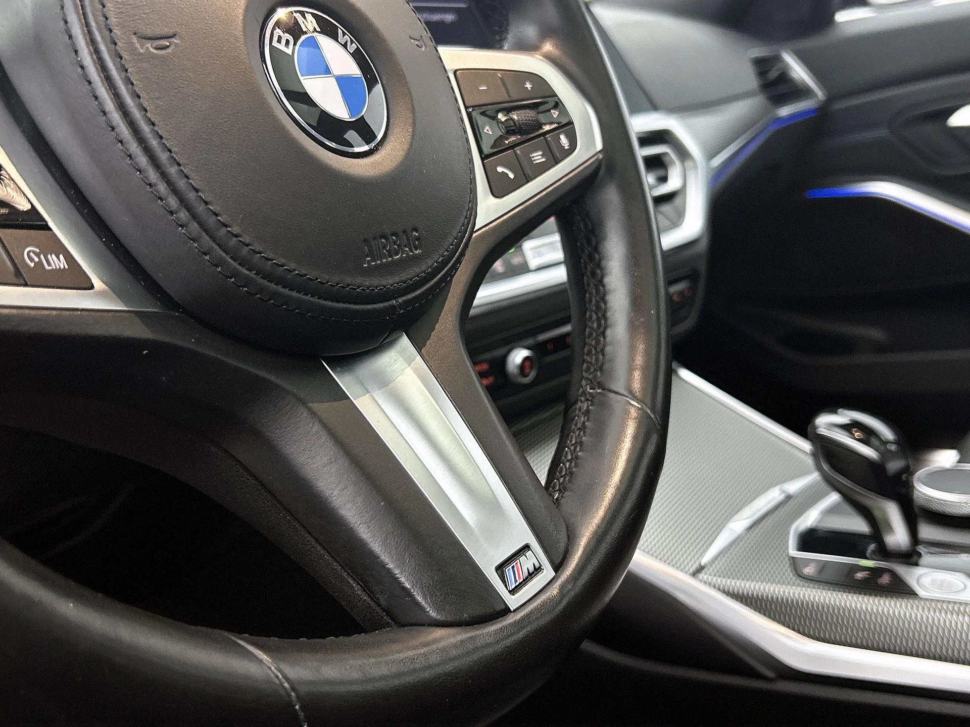 BMW-3 Serie-image-18
