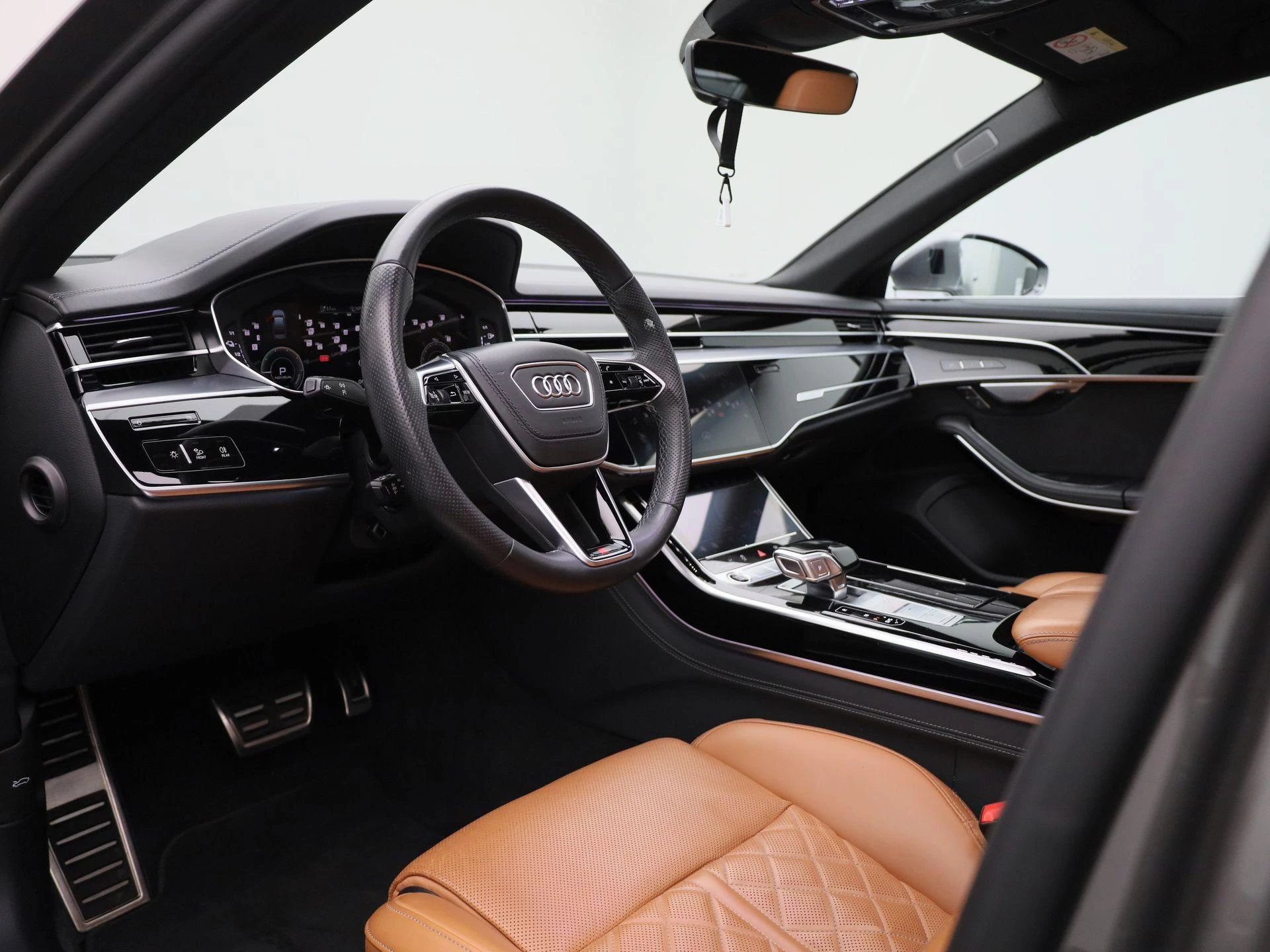 Audi A8 60 TFSI e quattro