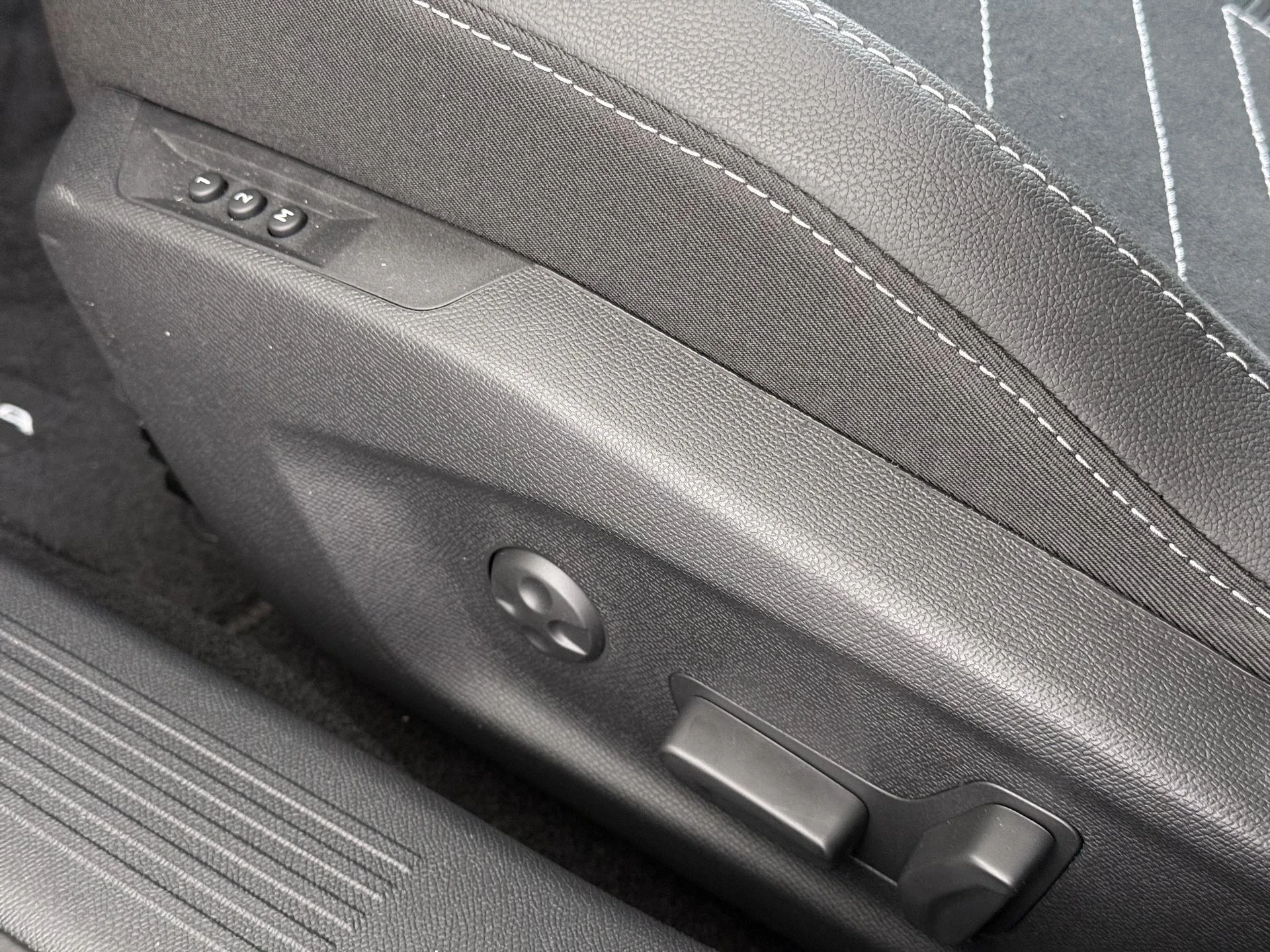 Opel-Astra-image-15