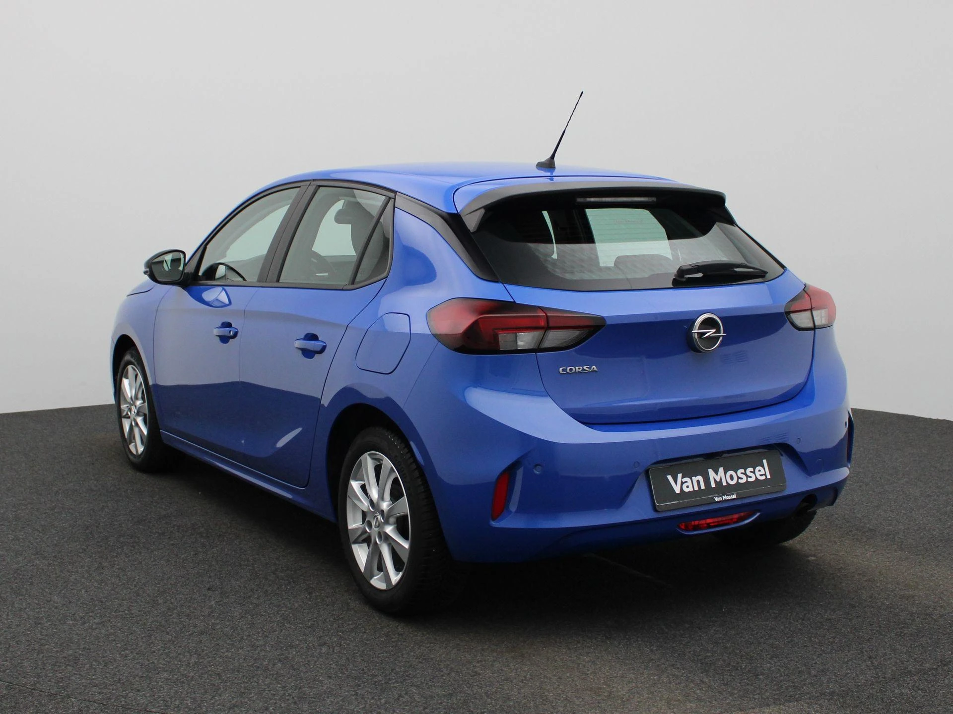 Opel-Corsa-image-1