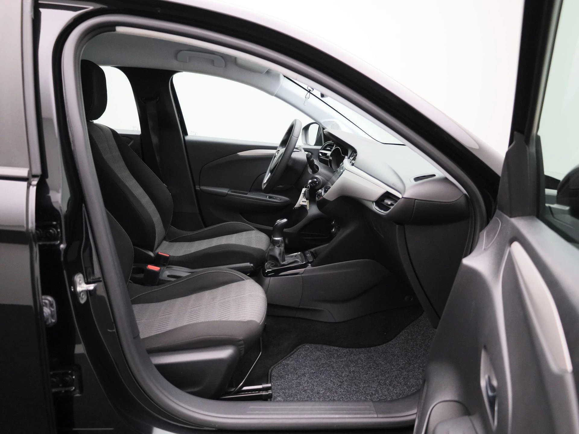 Opel-Corsa-image-29