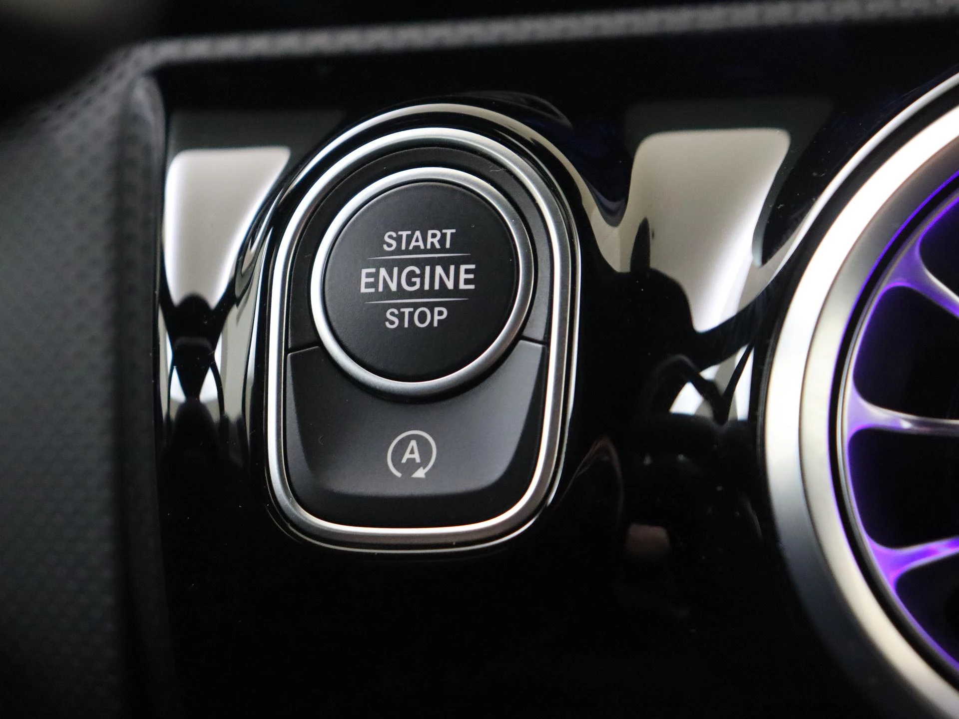Mercedes-Benz A-Klasse 180 Star Edition Luxury-Line