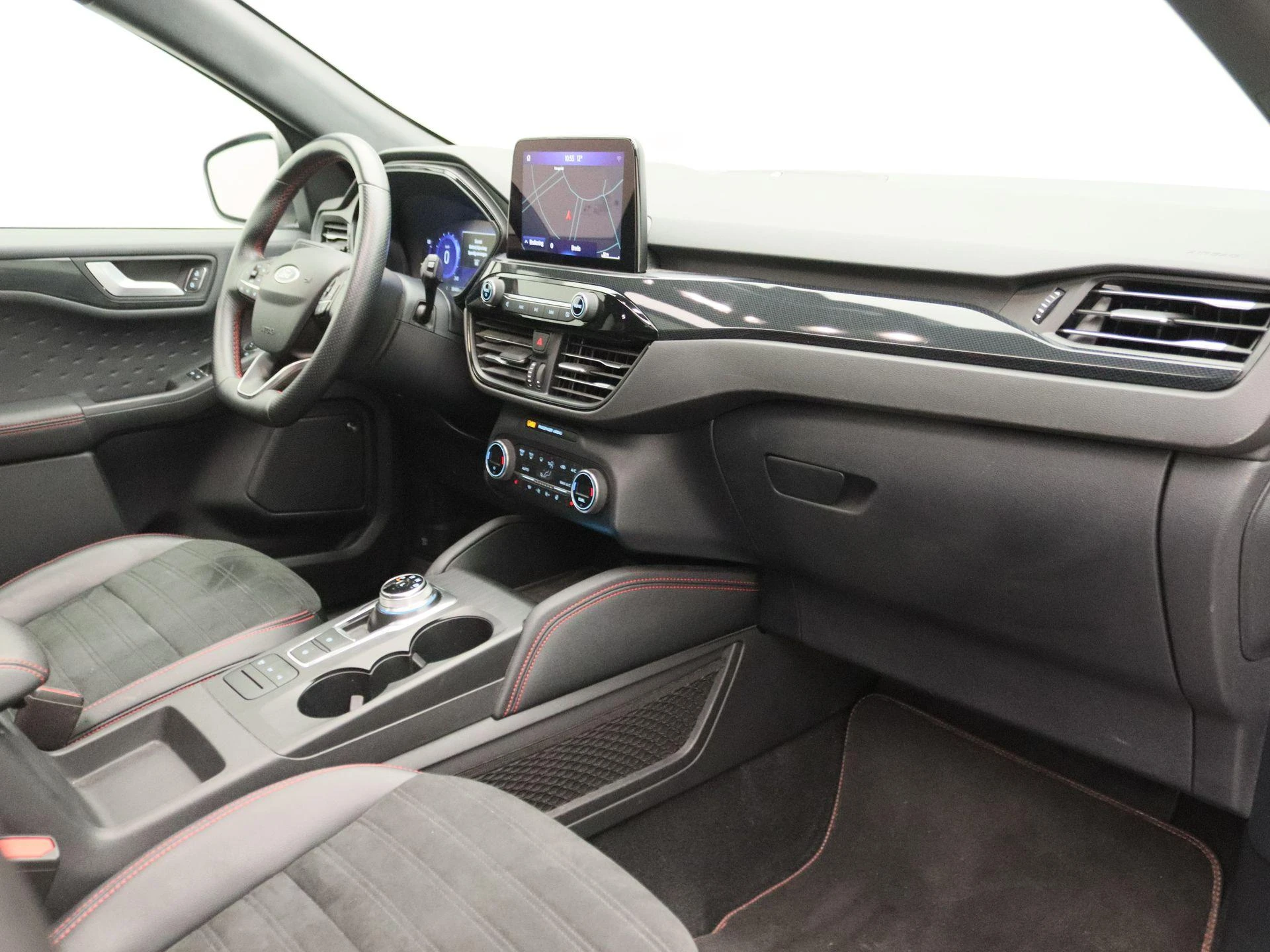 Ford-Kuga-image-24