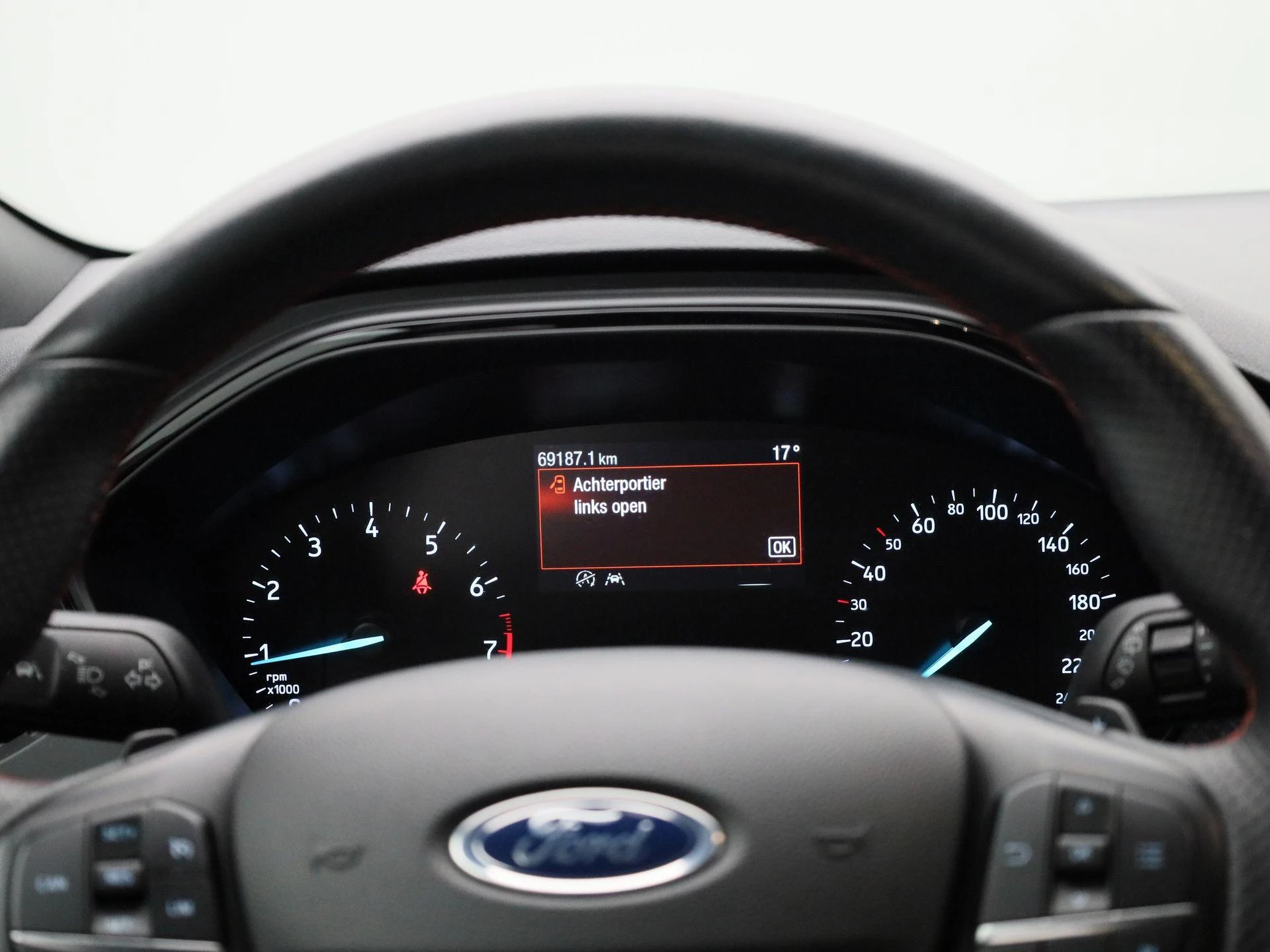 Ford-Focus-image-7