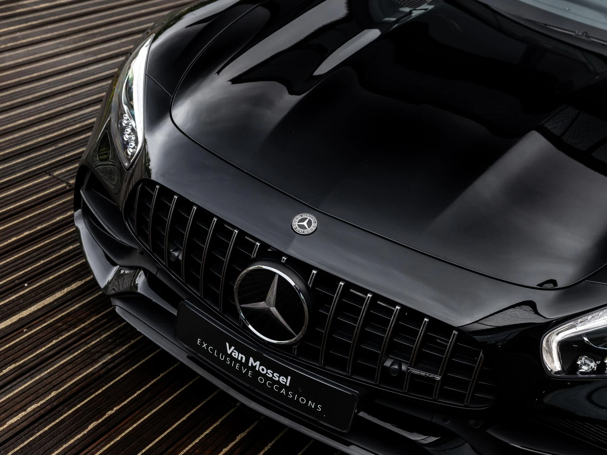 Mercedes-AMG-GT-image-15