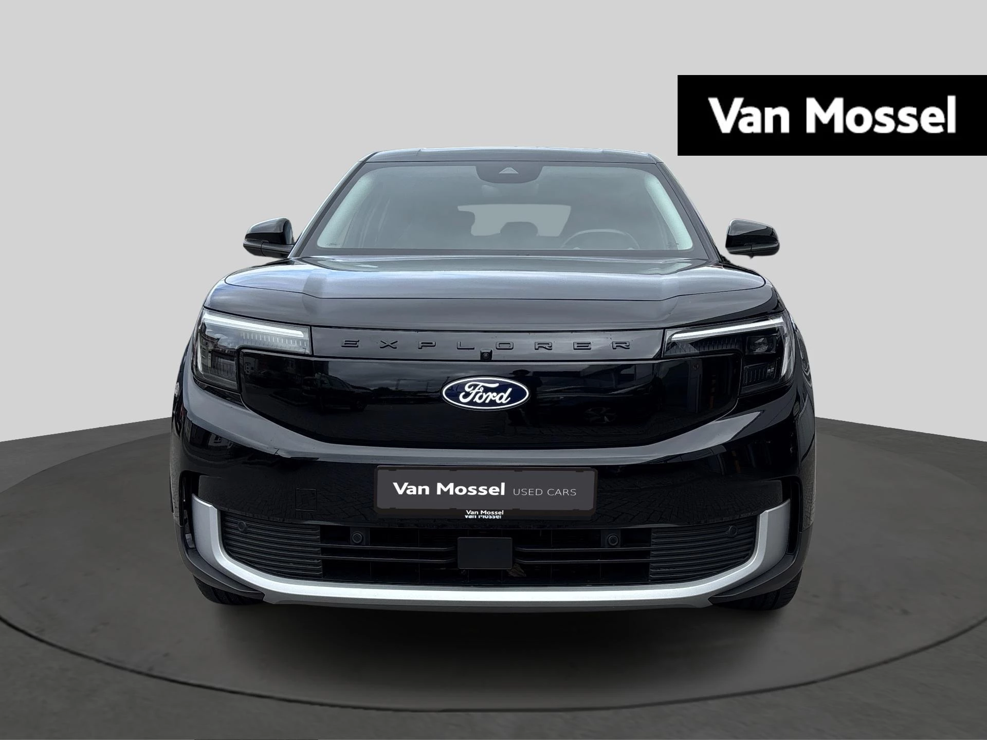 Ford-Explorer-image-1