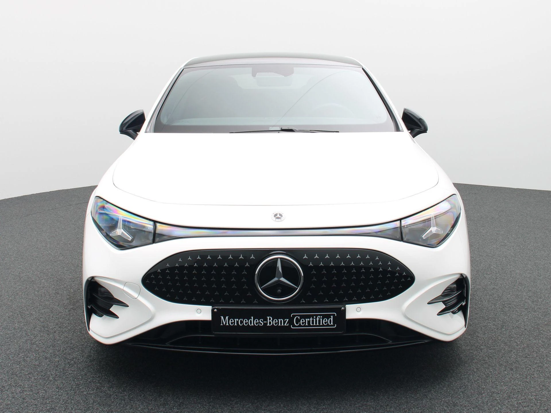 Mercedes-Benz-CLA-image-1