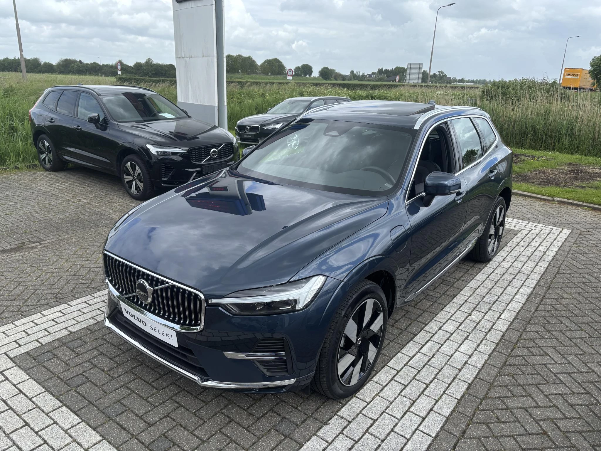 Volvo XC60 T6 Plug-in hybrid AWD Plus Bright