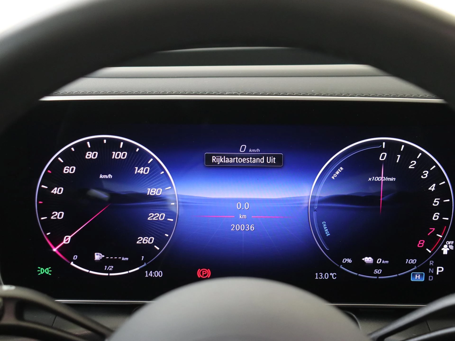 Mercedes-Benz-GLC-image-14