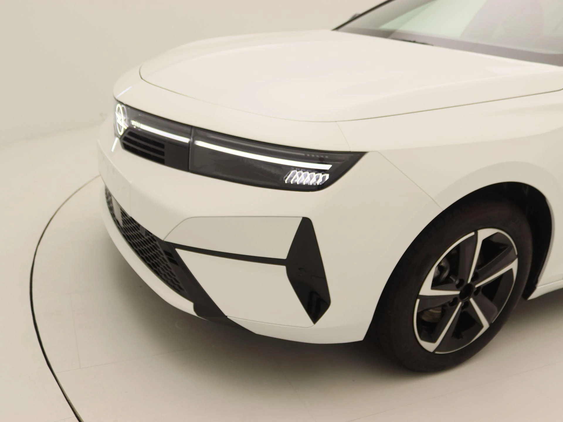 Opel-Astra-image-14