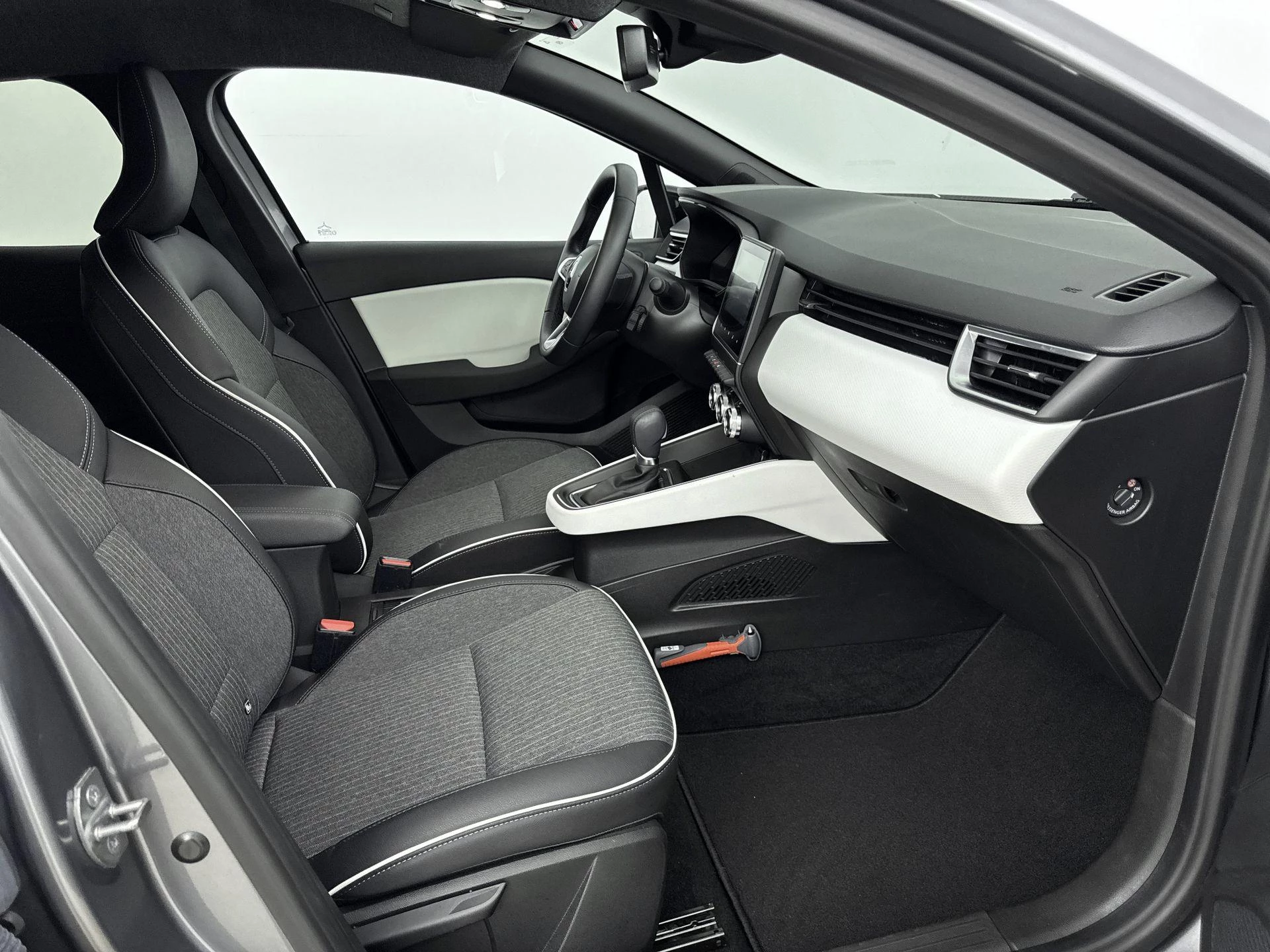 Renault Clio 1.6 E-Tech Hybrid 145Pk Automaat Techno