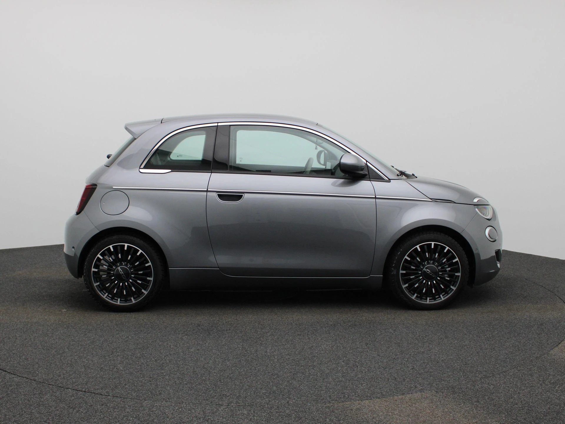 Fiat-500e-image-5