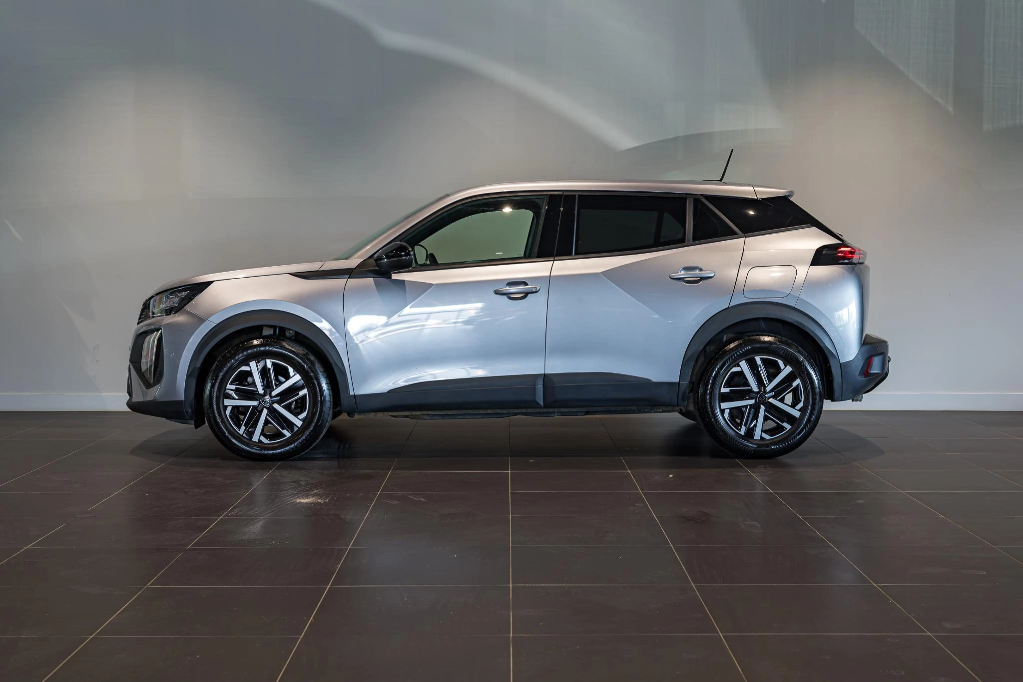 Peugeot-2008-image-4