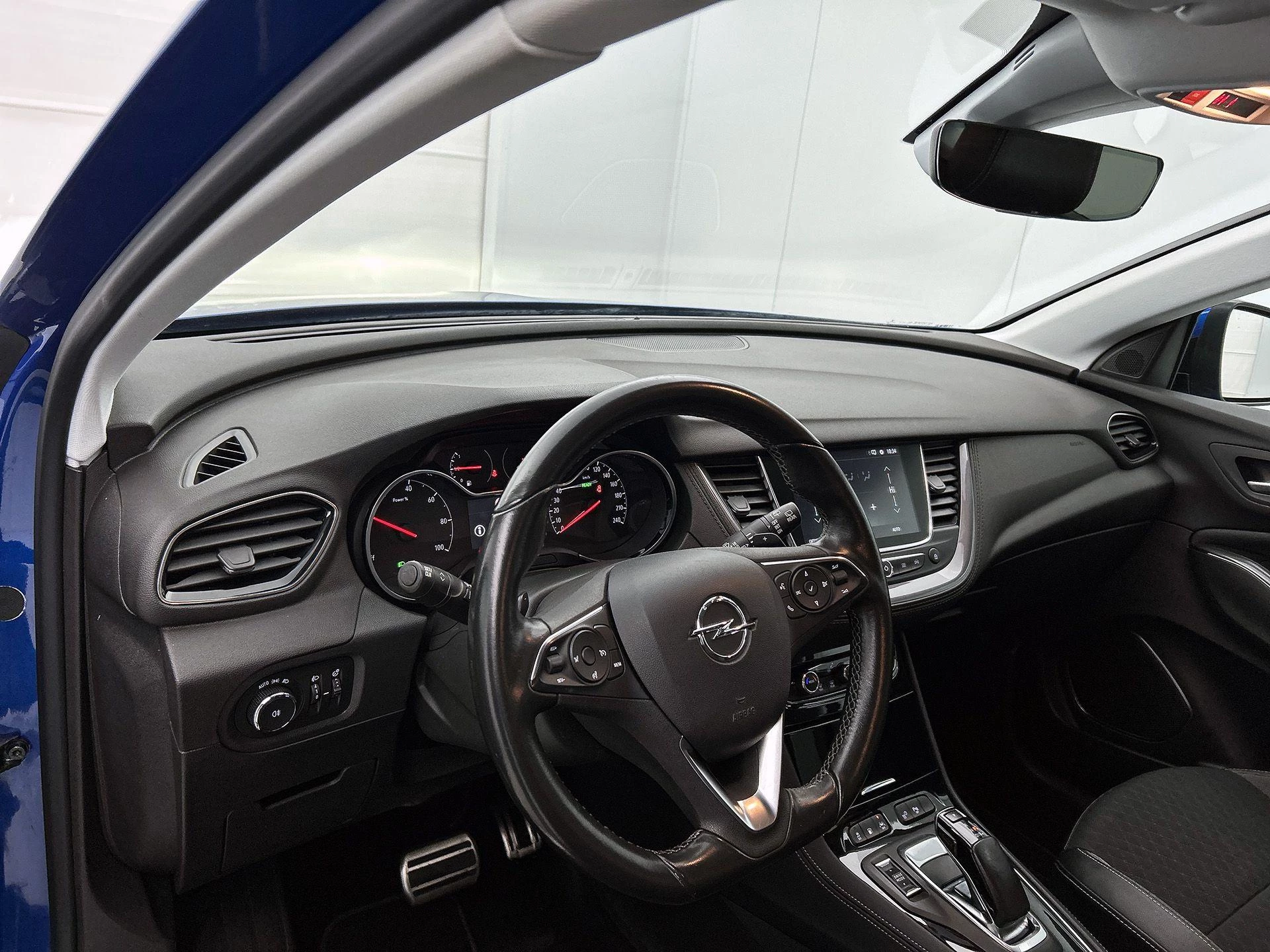 Opel-Grandland X-image-17