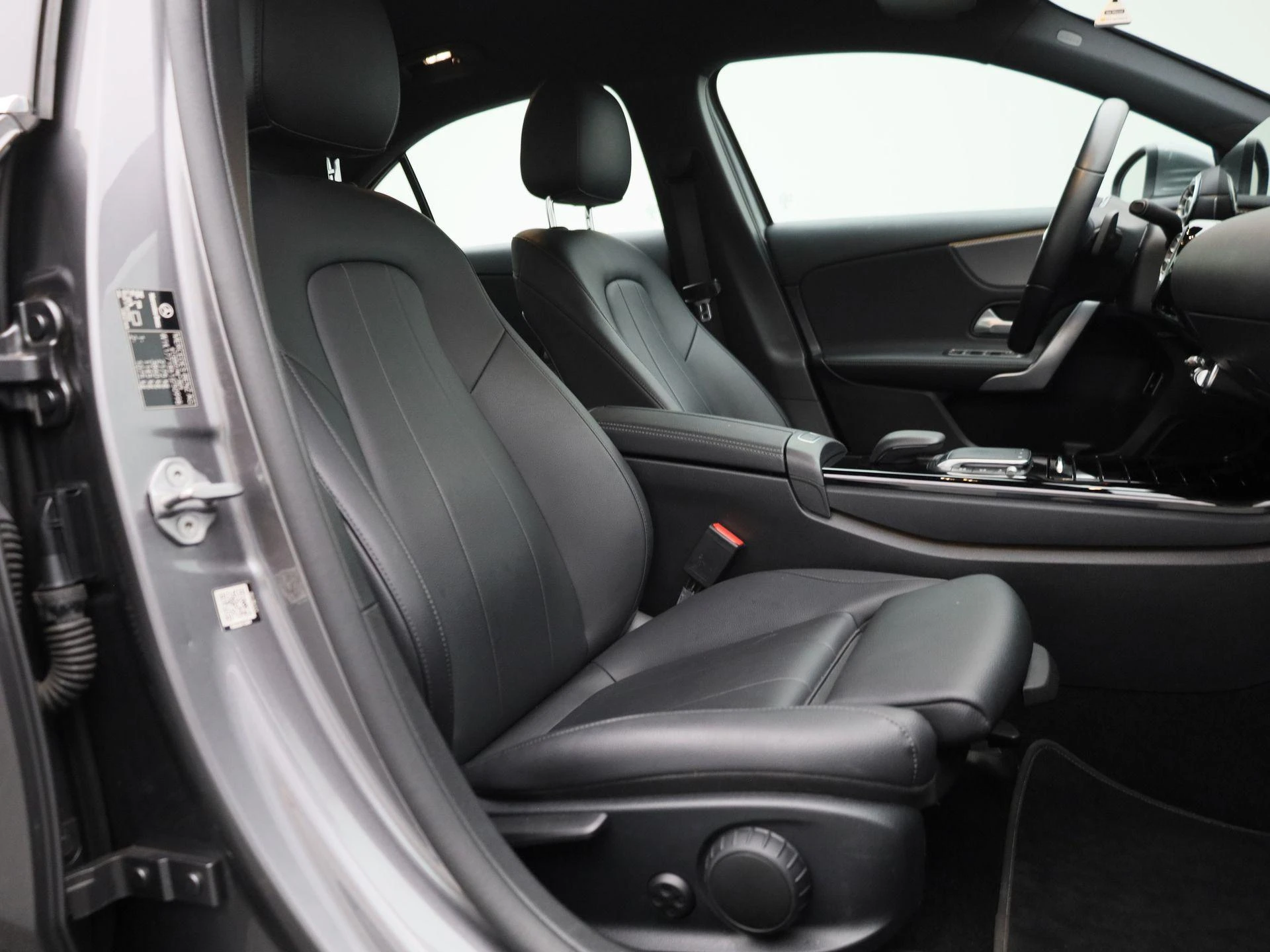 Mercedes-Benz-Classe A-image-37