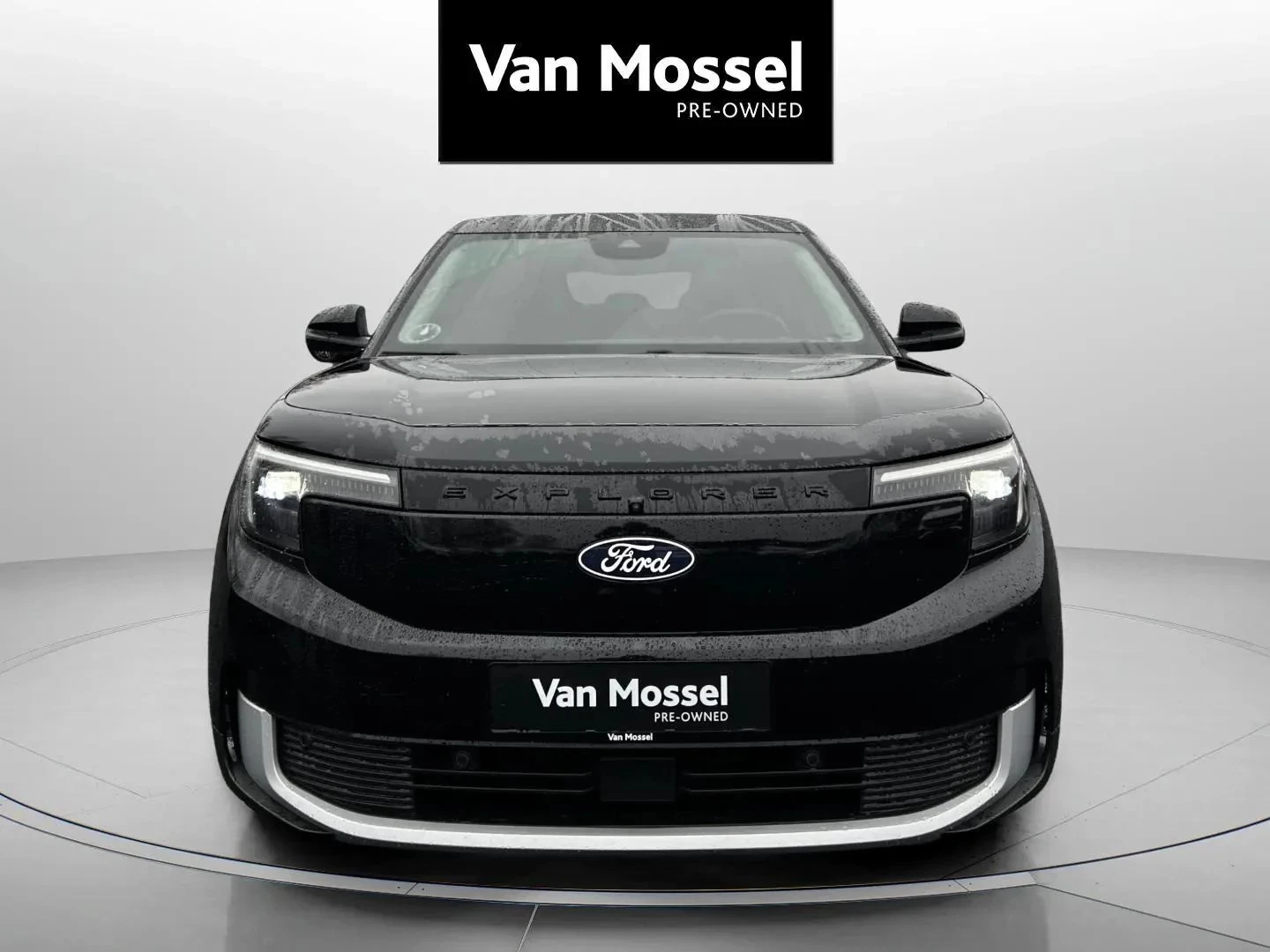 Ford-Explorer-image-1