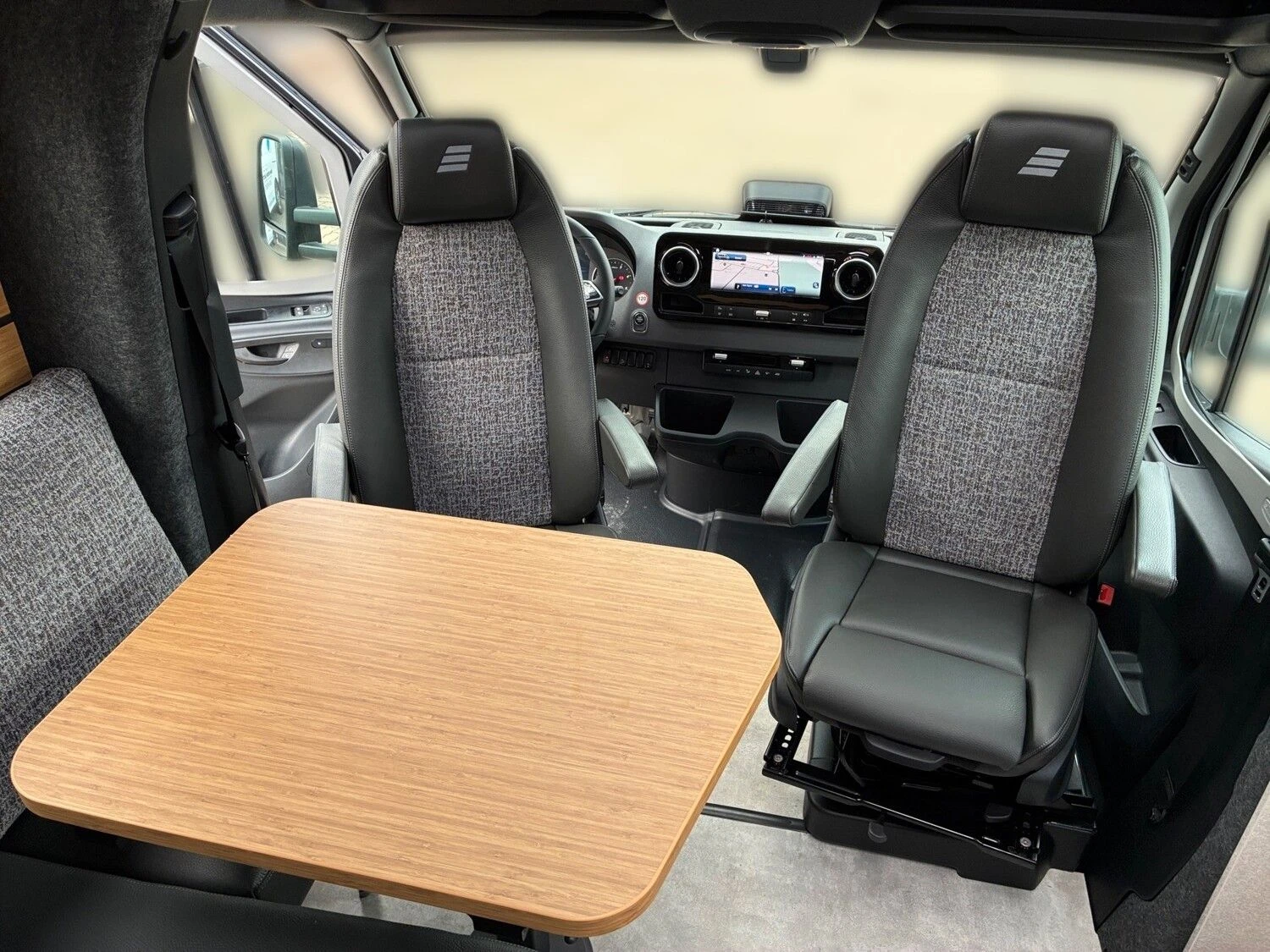 Hymer--image-10