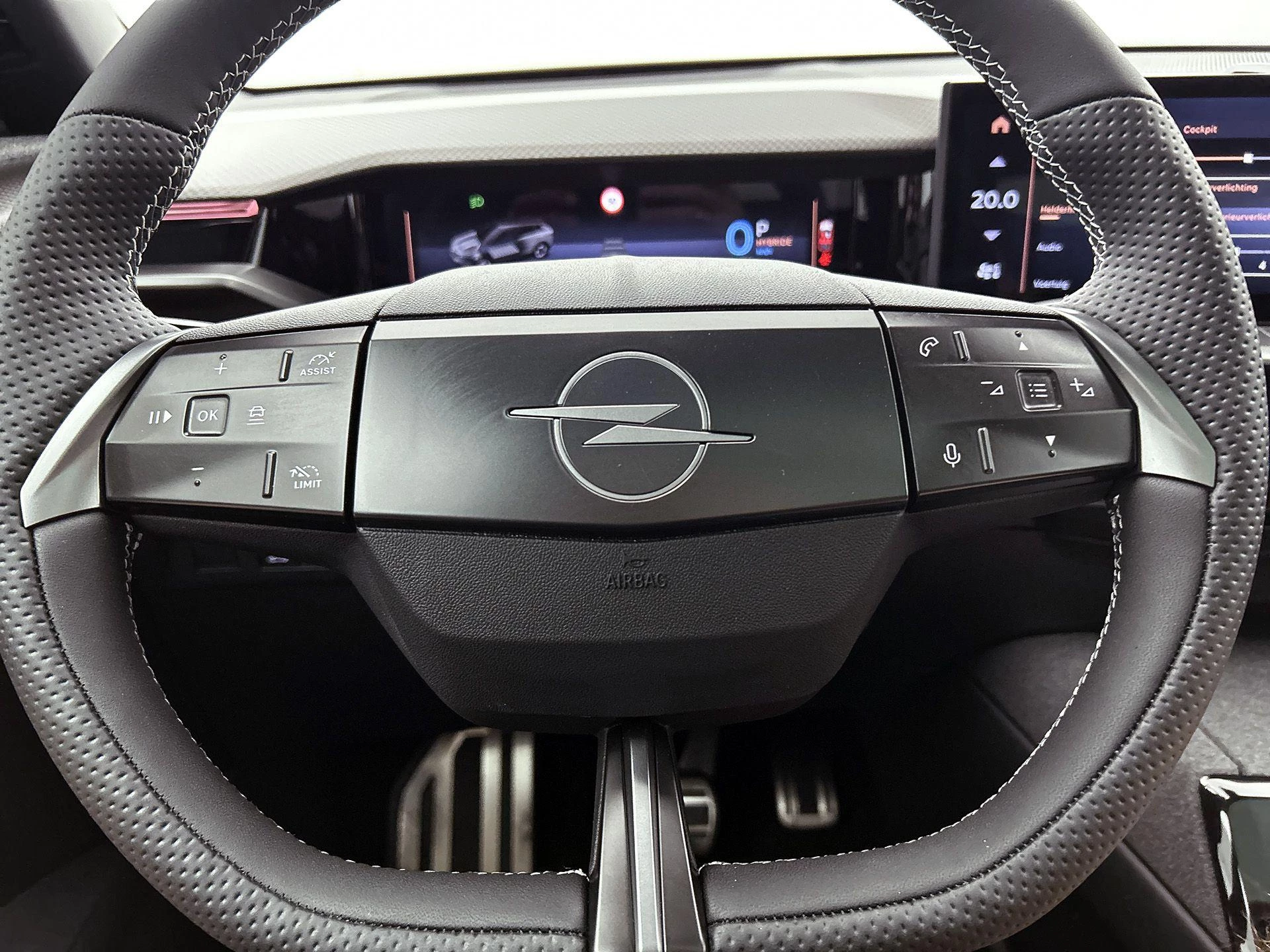Opel-Grandland-image-47