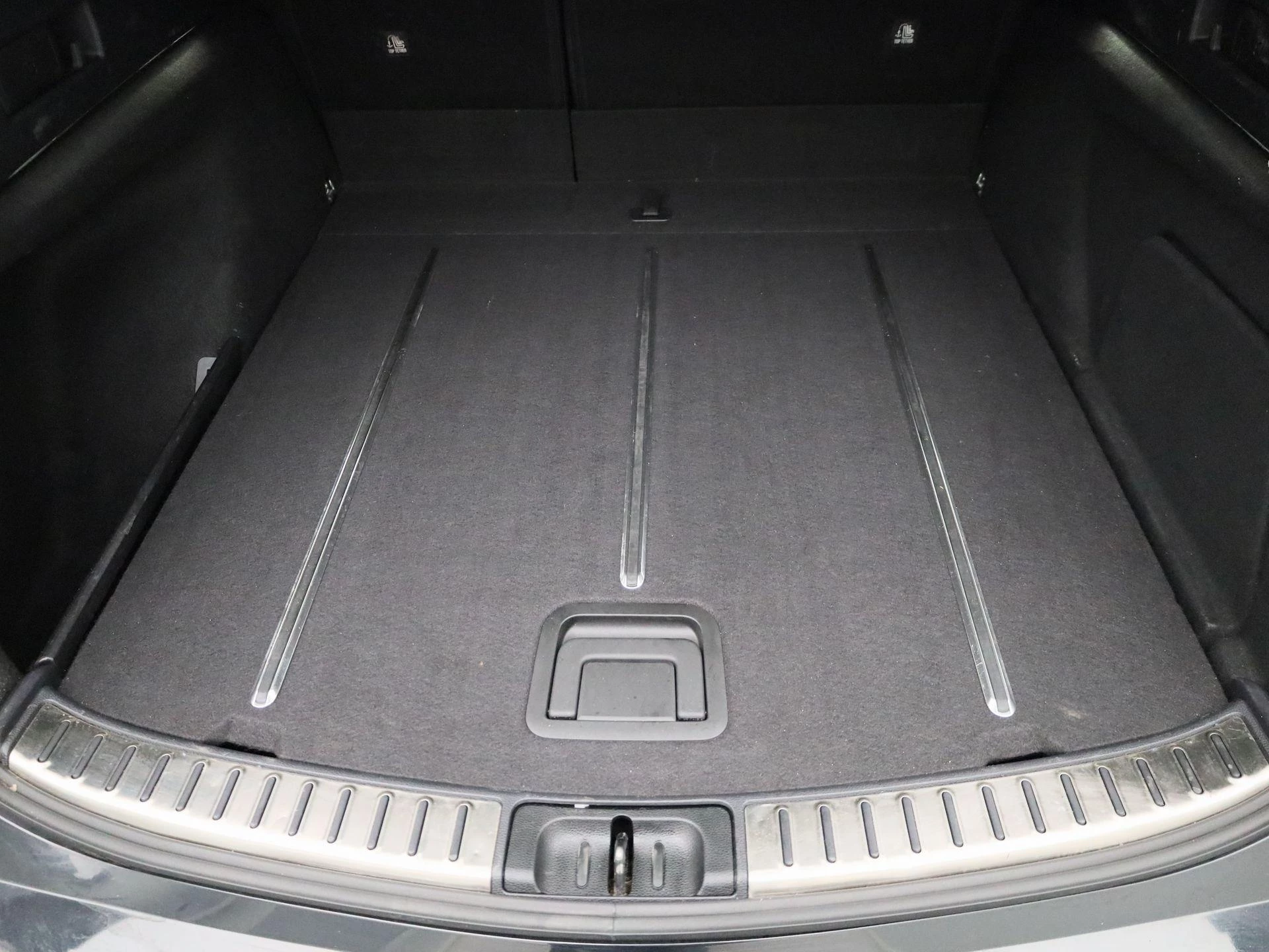 Toyota-Corolla Touring Sports-image-11