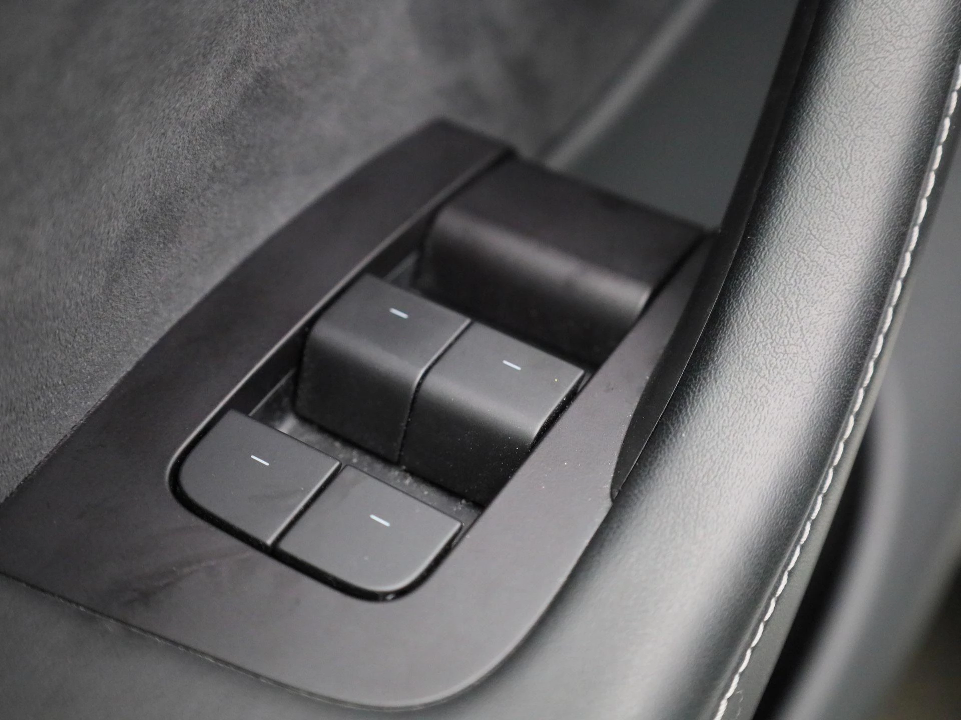 Tesla Model Y Long Range AWD 75 kWh