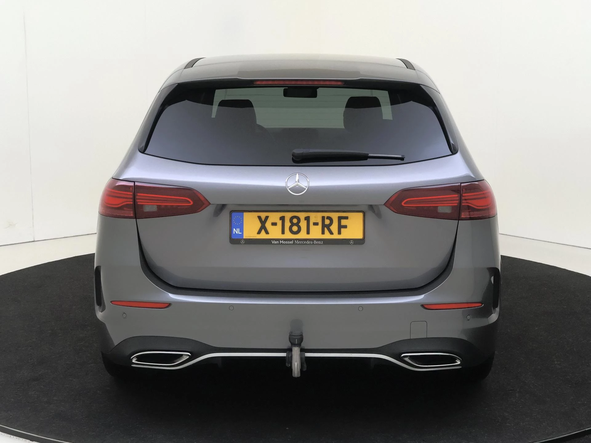 Mercedes-Benz-B-Klasse-image-6