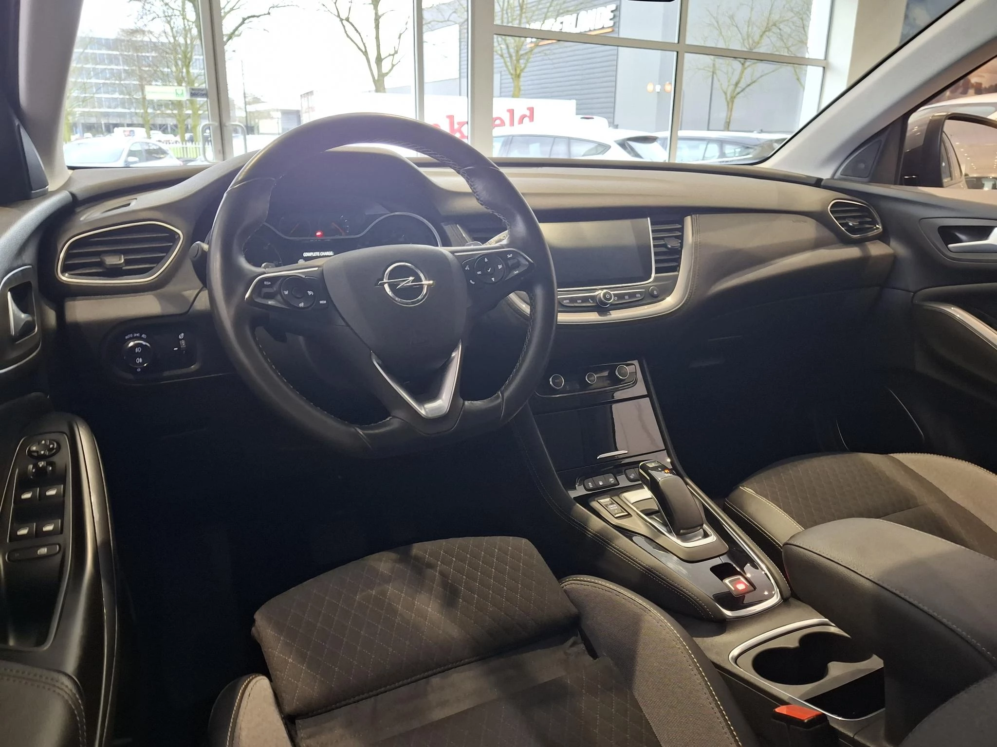 Opel-Grandland X-image-10