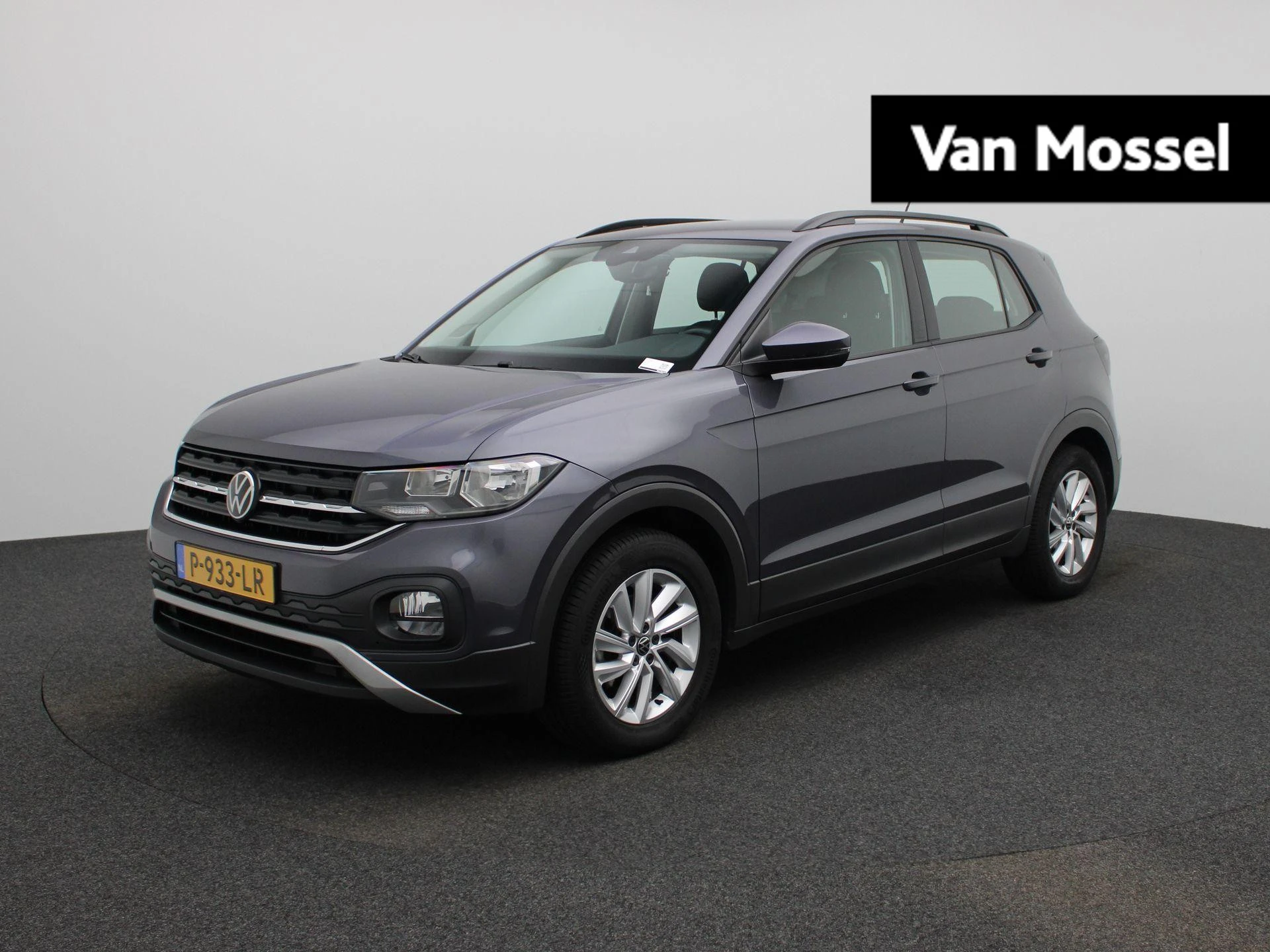 Volkswagen-T-Cross-image-0