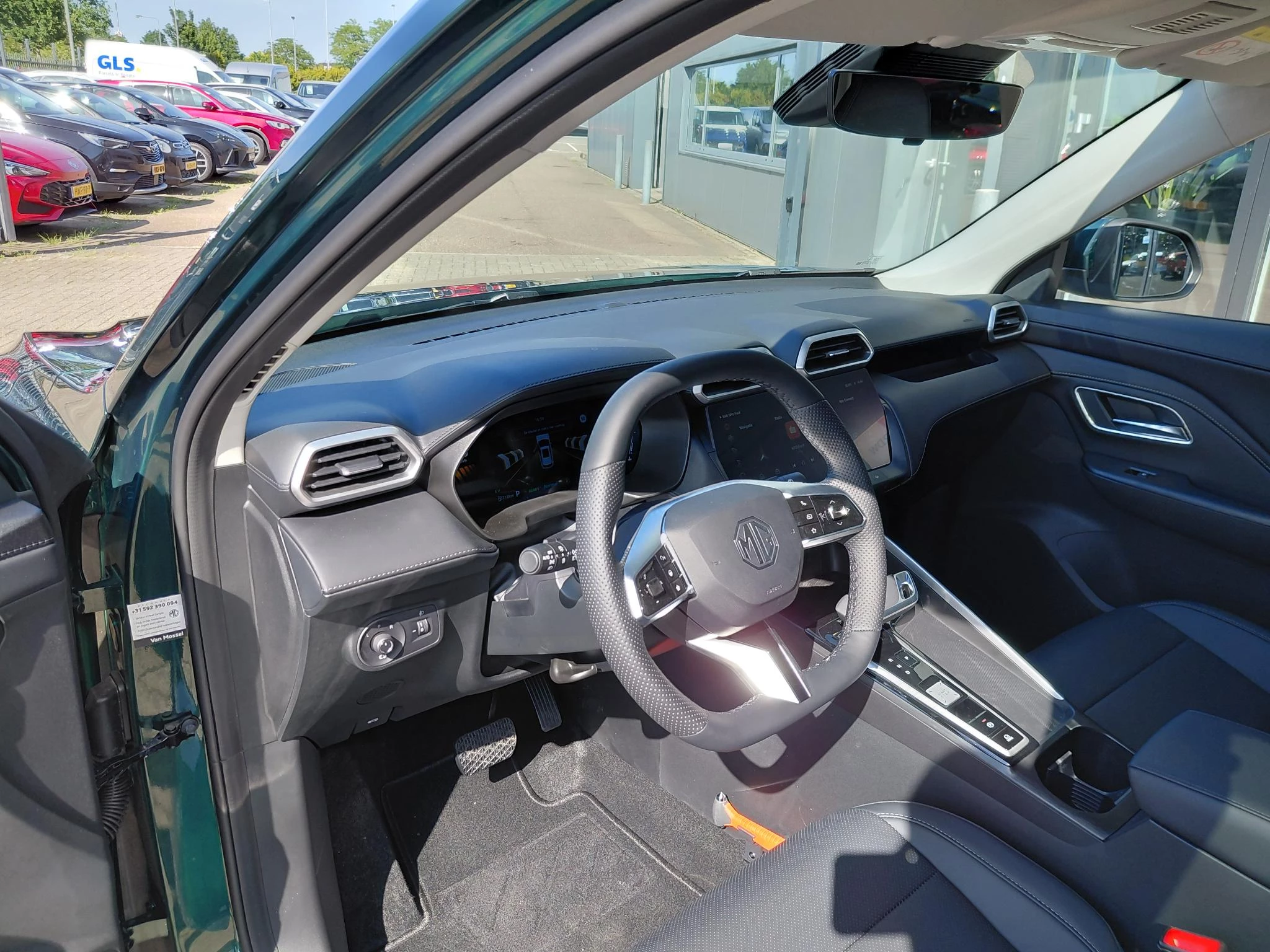 MG-ZS-image-2