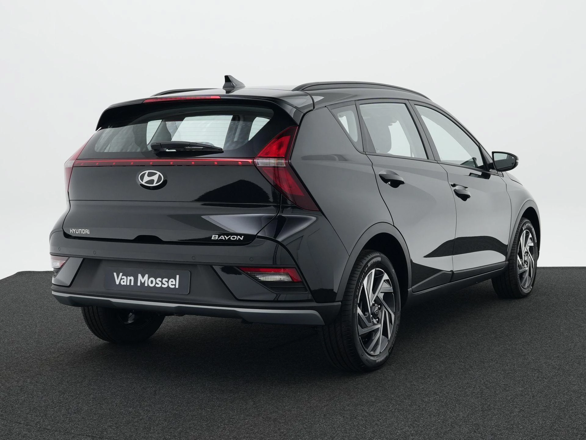 Hyundai-Bayon-image-11