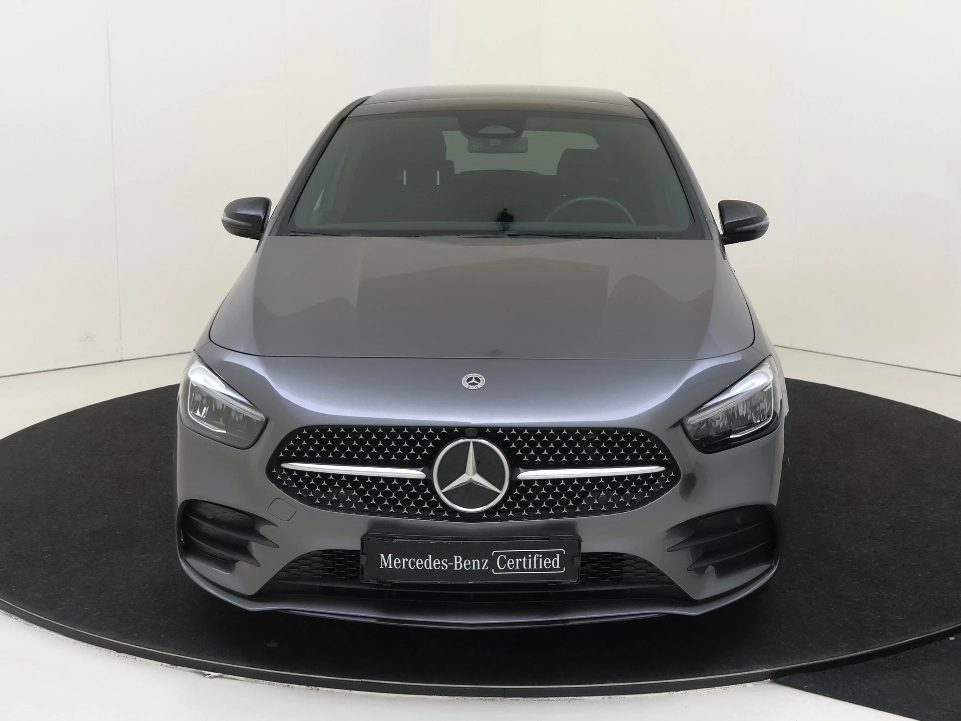 Mercedes-Benz-B-Klasse-image-5