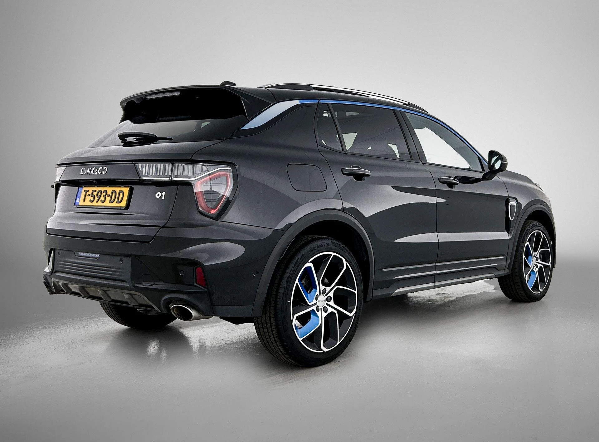 Lynk & Co-01-image-4
