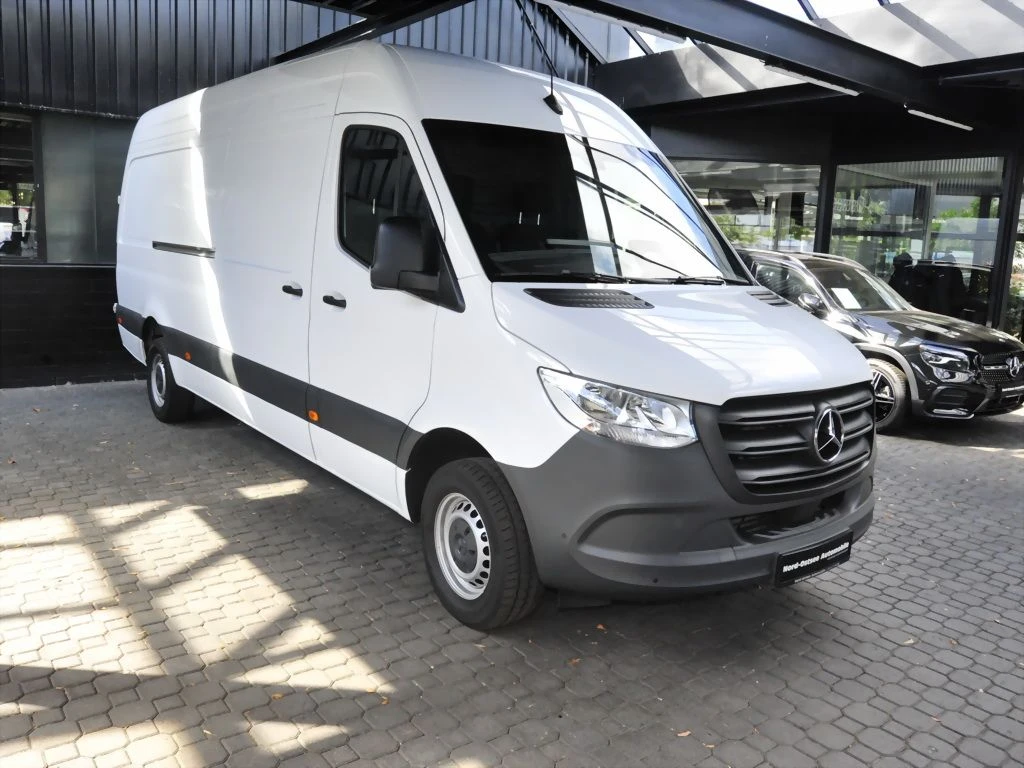 Mercedes-Benz-Sprinter 317-image-4