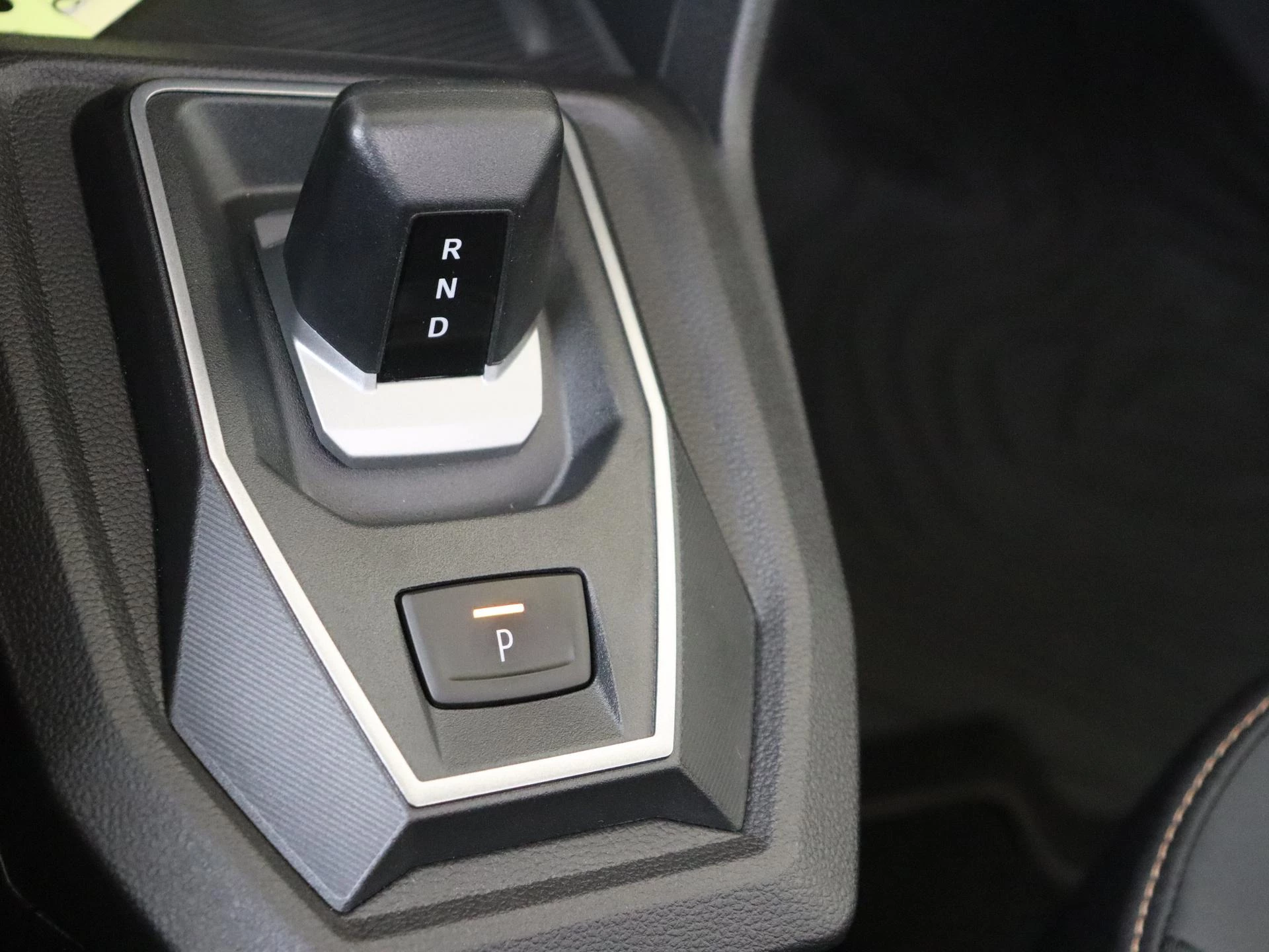 Dacia-Sandero Stepway-image-13