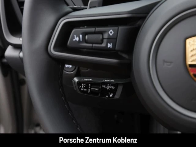 Porsche-911-image-14