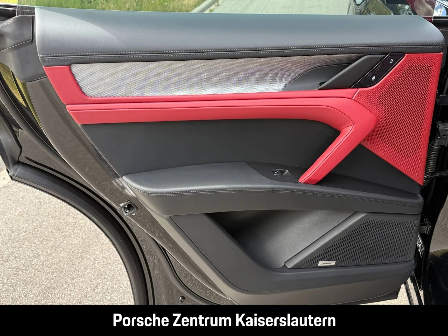 Porsche Cayenne Electric HA-Lenkung Head-Up LED-Matrix -