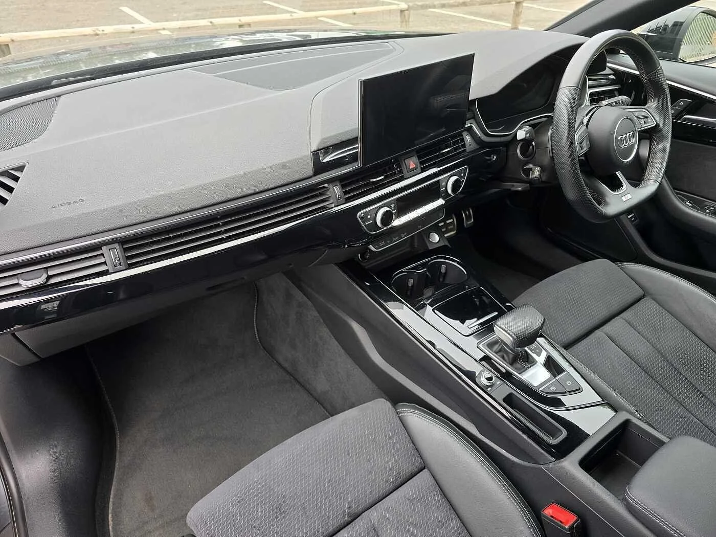 Audi-A4-image-1