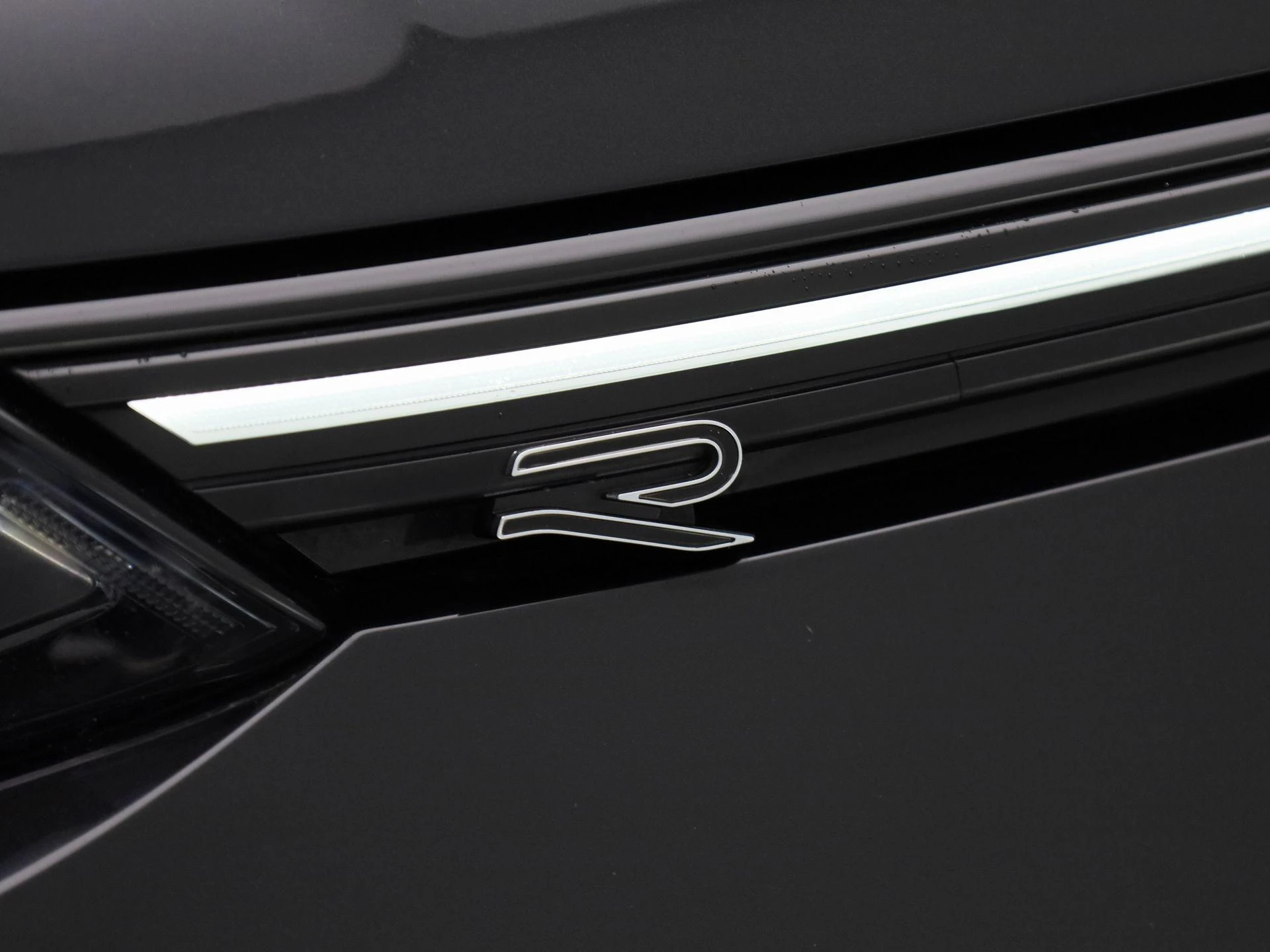 Volkswagen-Golf-image-36