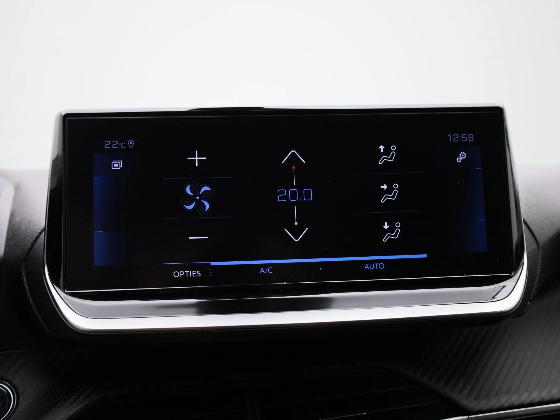 Peugeot-2008-image-23