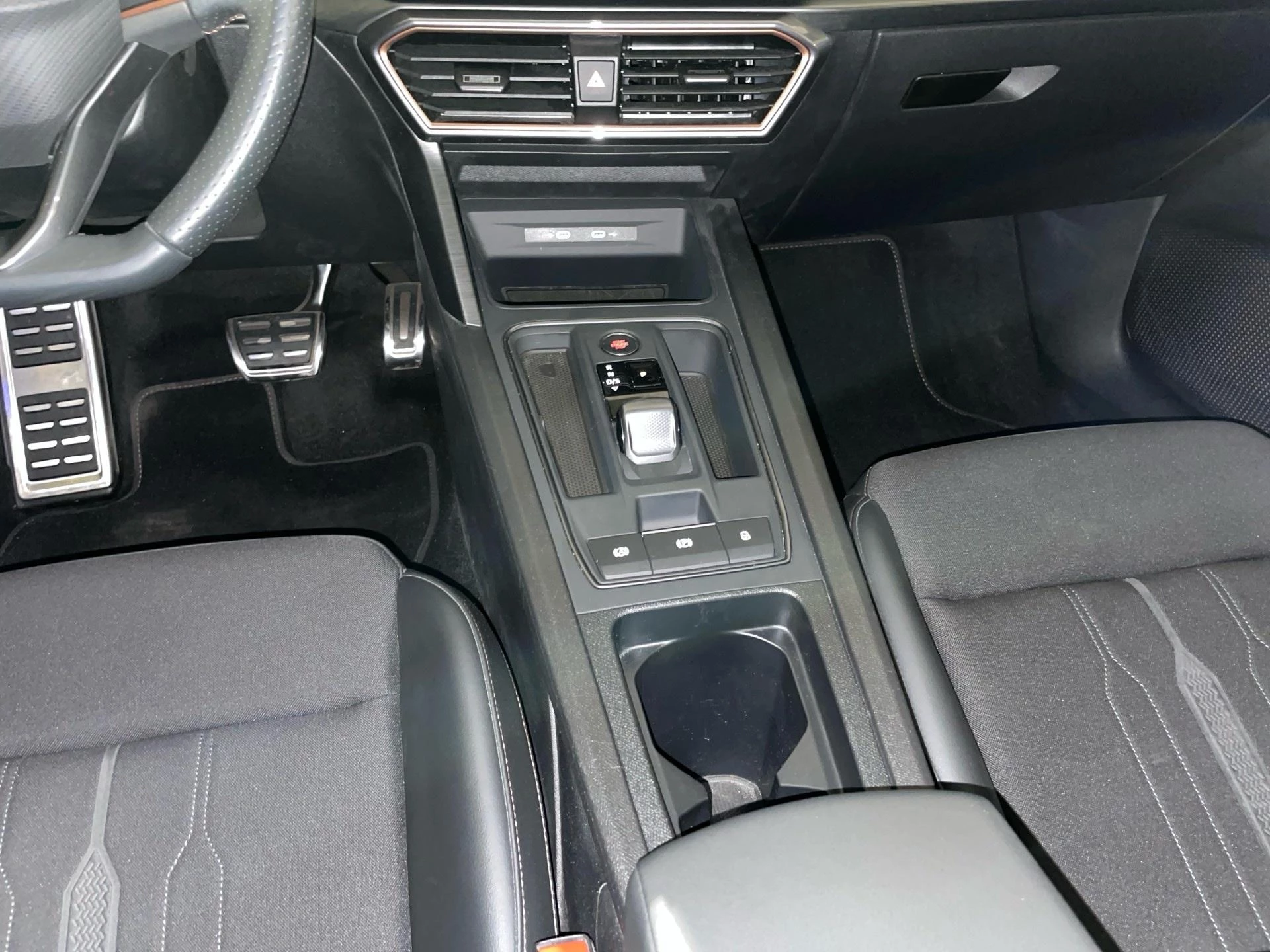 CUPRA Leon 2.0 TSI EVO 221kW VZ DSG