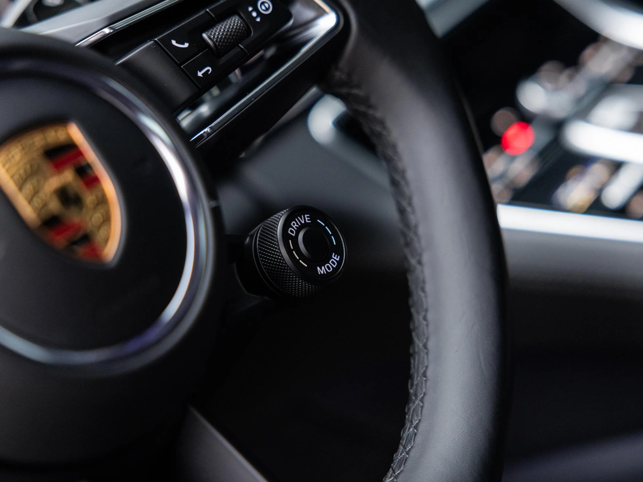 Porsche-Panamera-image-26