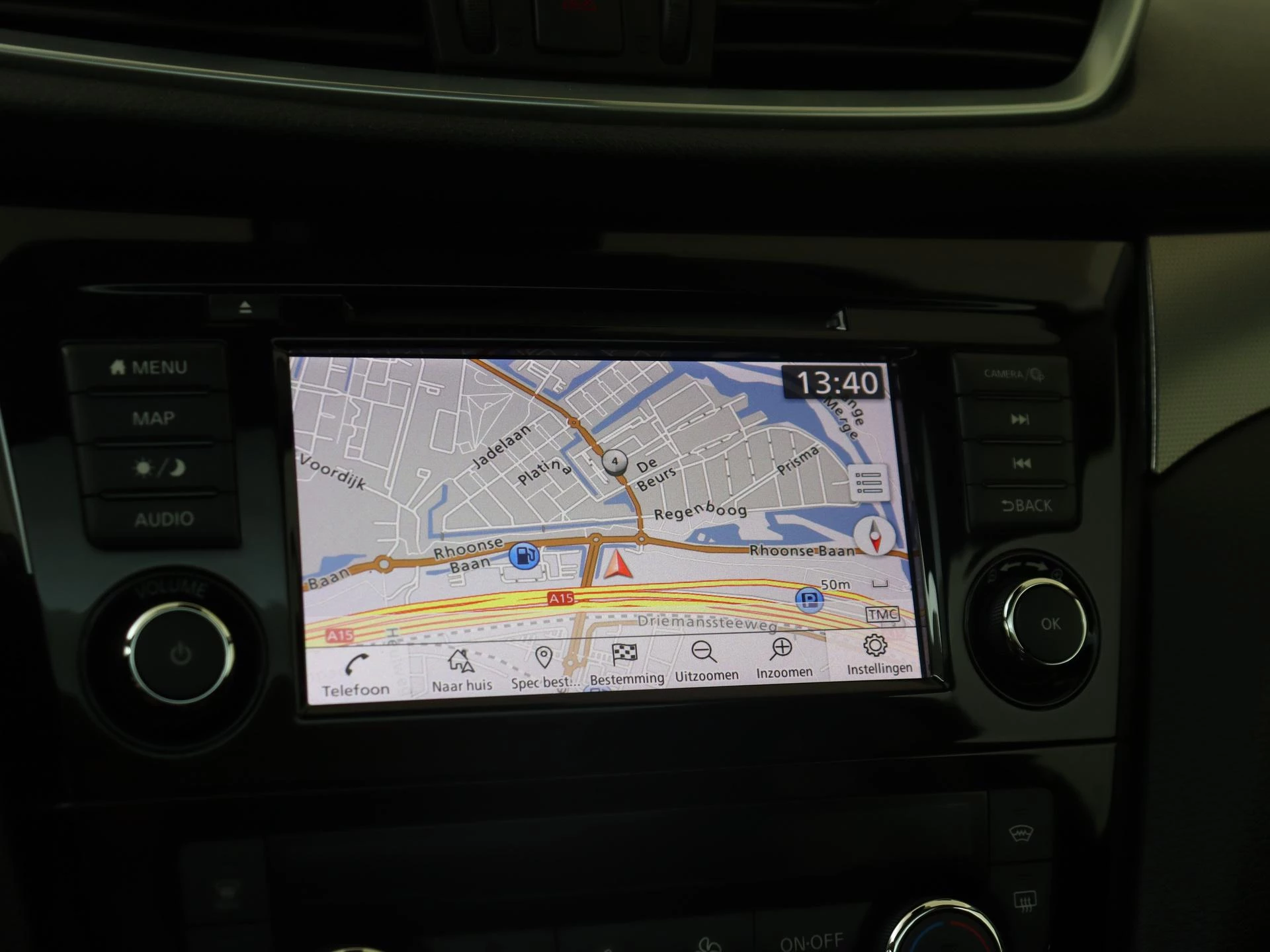 Nissan-QASHQAI-image-16