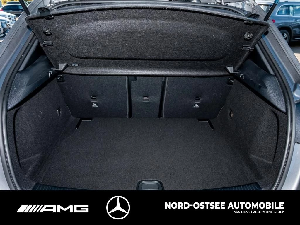 Mercedes-Benz A-Klasse 200 AMG NIGHT SHZ MBUX KEYLESS-GO AMG Line
