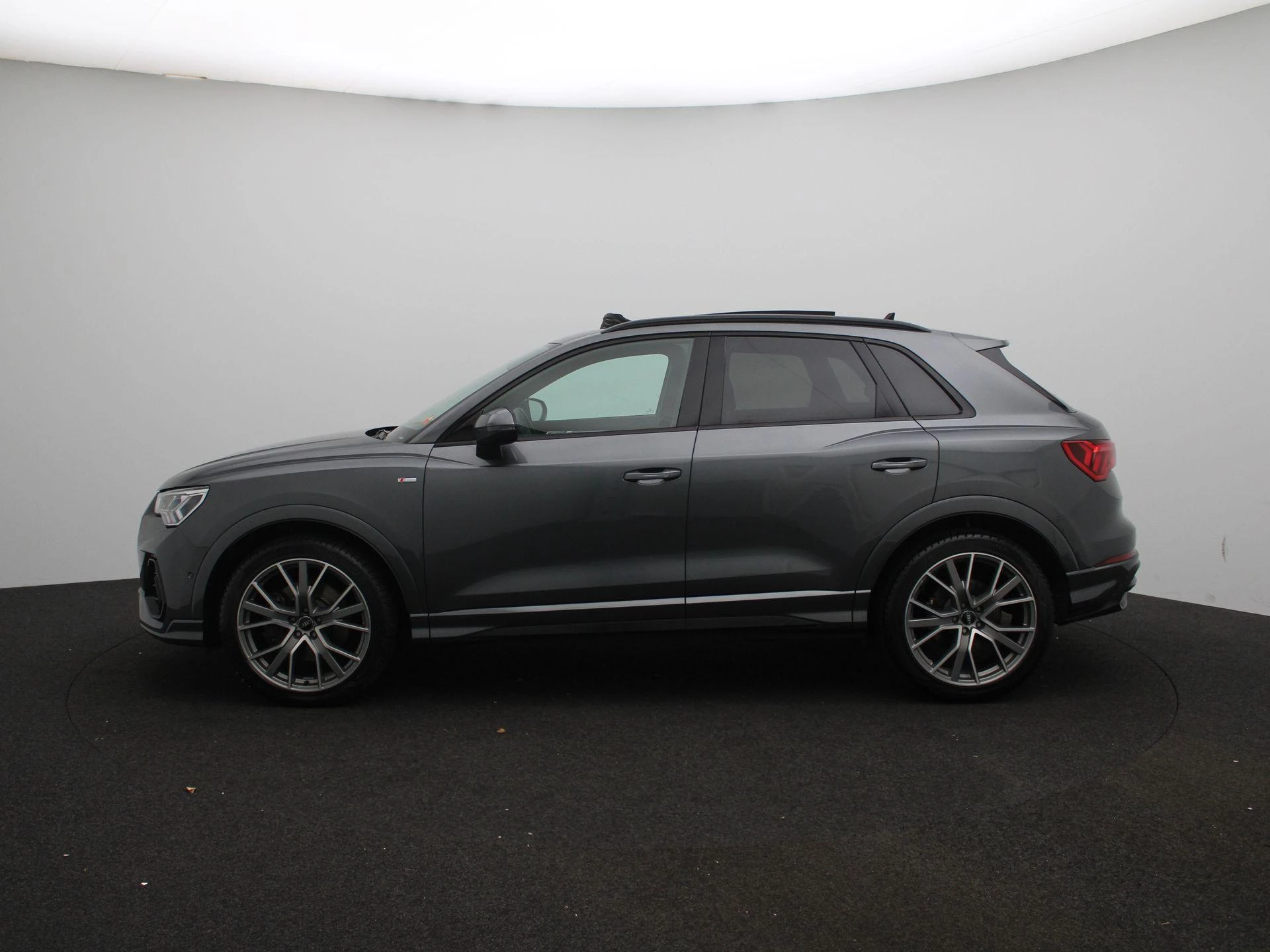 Audi-Q3-image-4