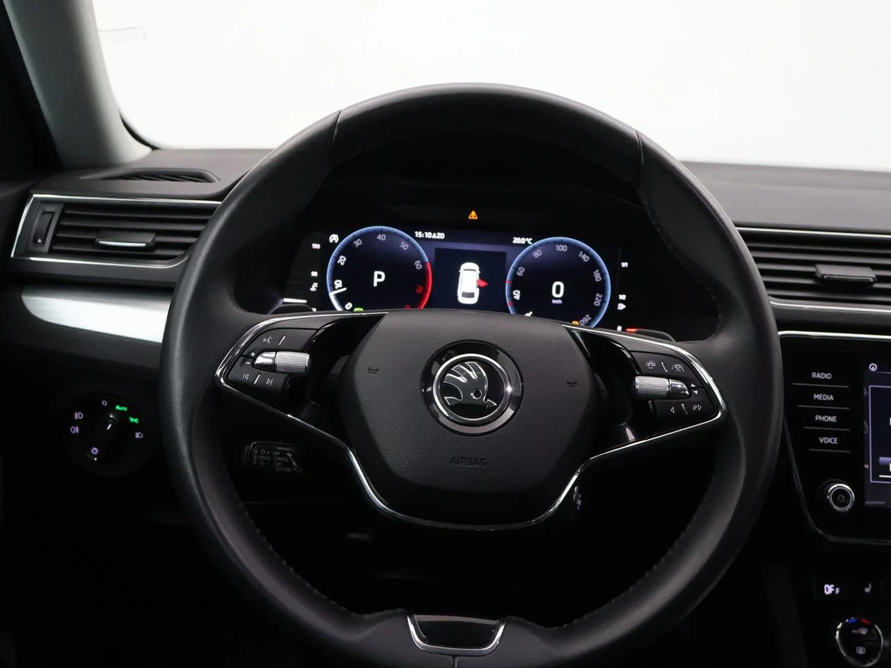 Škoda-Superb-image-22