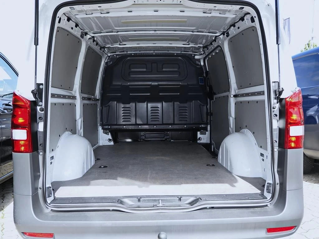Mercedes-Benz-Vito 116-image-14