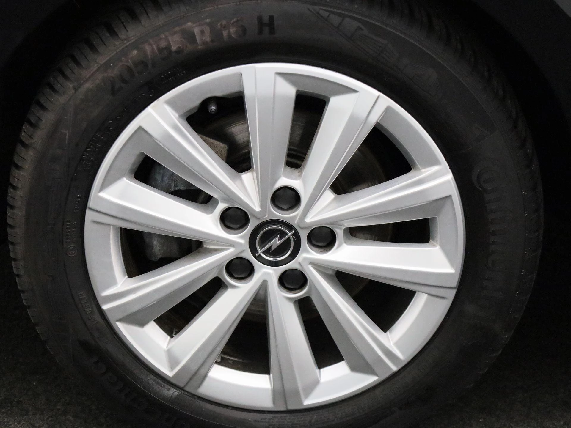 Opel-Astra-image-11