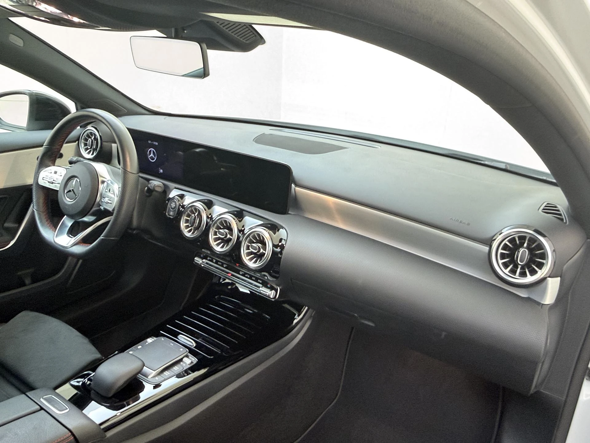 Mercedes-Benz A-Klasse 180 Business Solution AMG