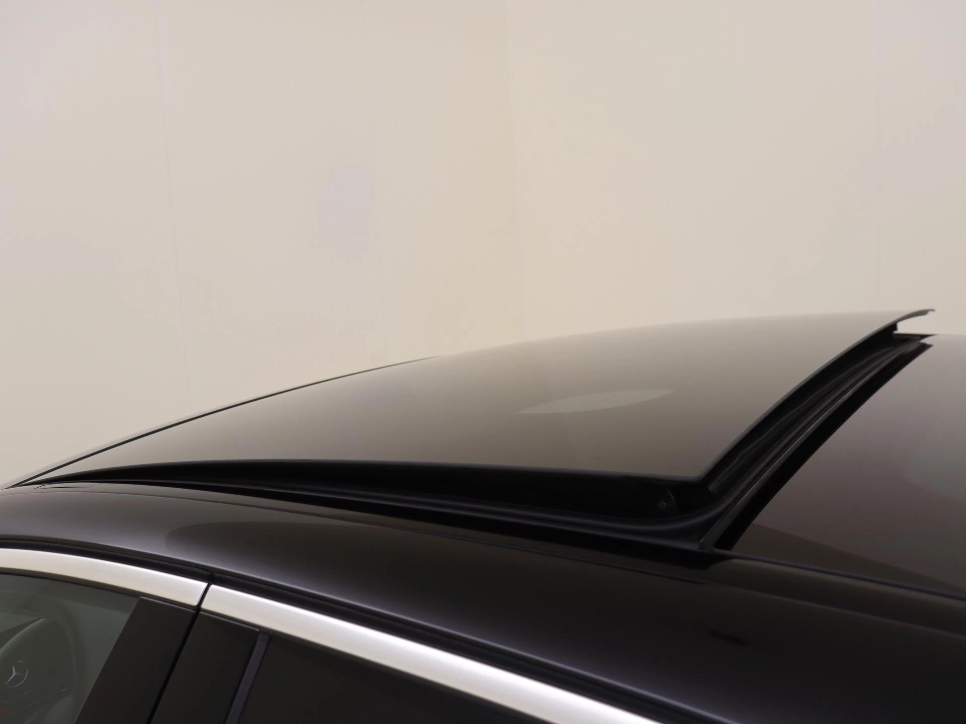 Mercedes-Benz-E-Klasse-image-31