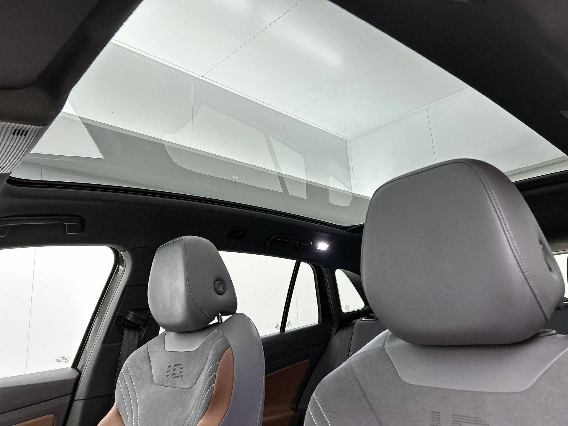 Volkswagen-ID.4-image-43